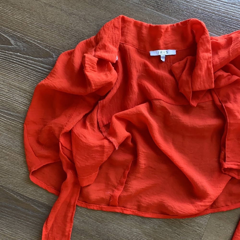 Blouse 🎉 - Picture 3 of 5